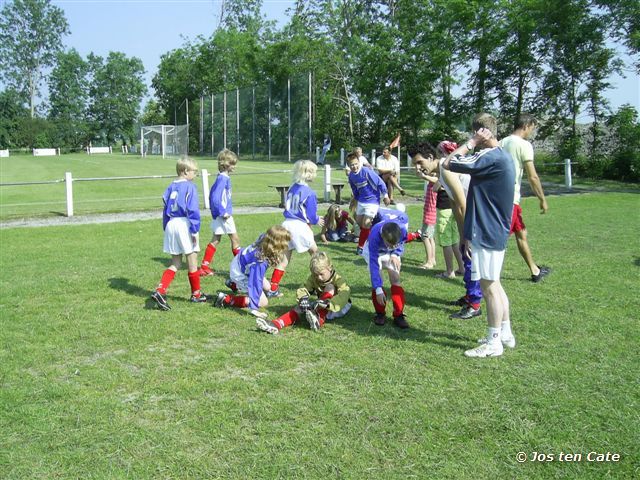 voetbaltoernooi edward roozendaal 025